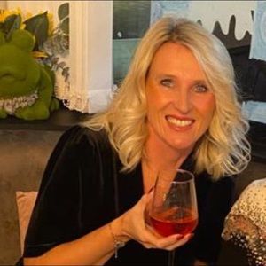 Meet your Posher, Sonia